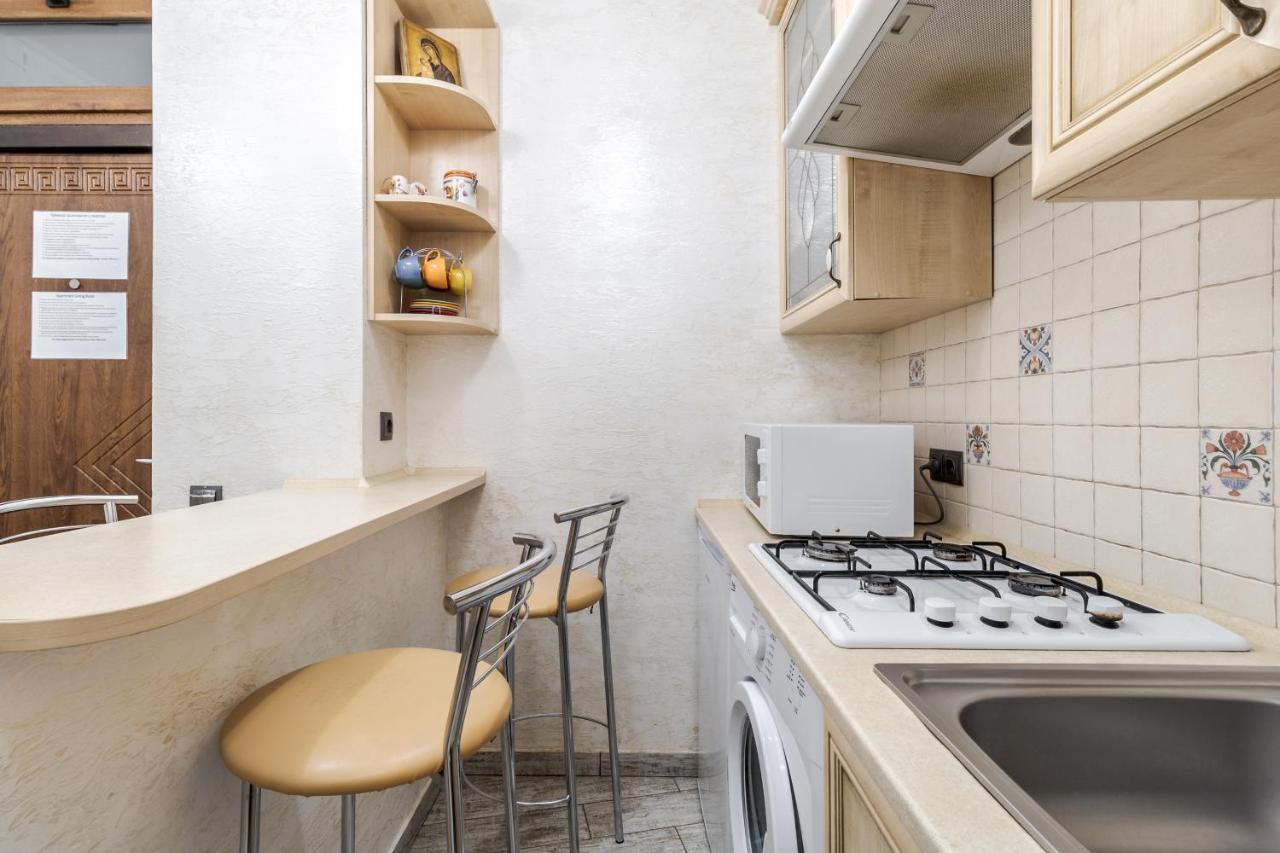 Apartmán Fredra 4A Street Lvov Exteriér fotografie